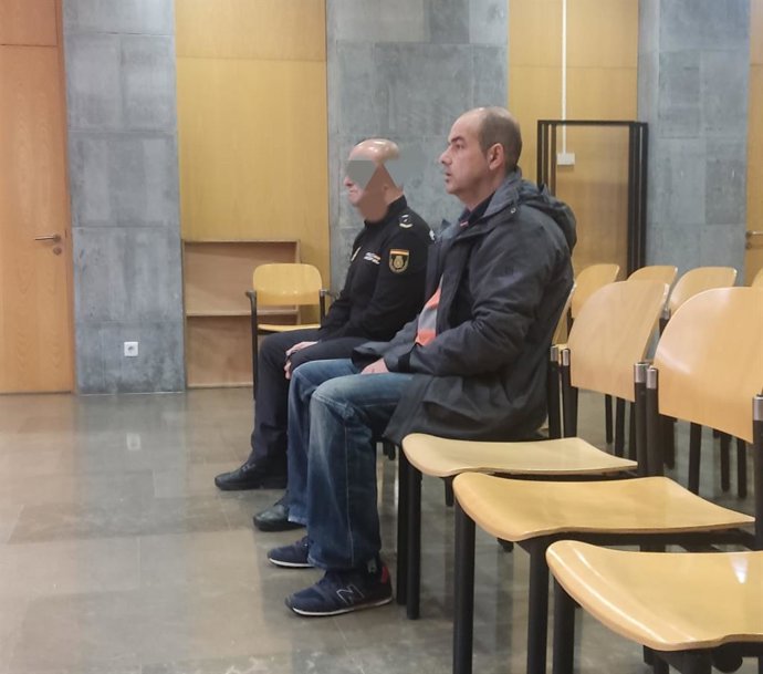 El acusado de provocar un incendio en el monte Naranco de Oviedo en 2023 acepta 8 años de prisión.