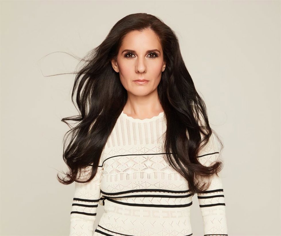 Archivo - Diana Navarro, protagonista del encendido de luces en intu Xanadú