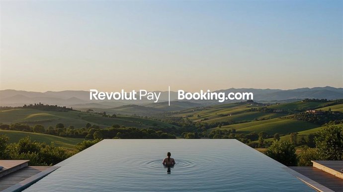 Booking incorpora Revolut Pay como nuevo método de pago tras una alianza con el neobanco.