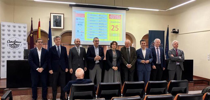 Presentación del Barómetro que elabora anualmente la Cátedra de Empresa Familiar Mare Nostrum Universidad de Murcia-Universidad Politécnica de Cartagena