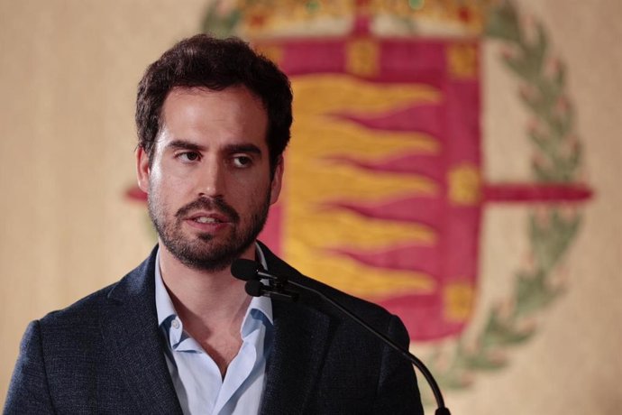 El concejal de Personas Mayores, Familia y Servicios Sociales, Rodrigo Nieto.