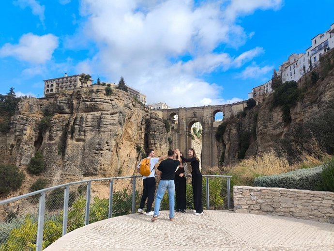 La Costa del Sol potencia su presencia internacional con un viaje experiencial para influencers especializados en turismo.