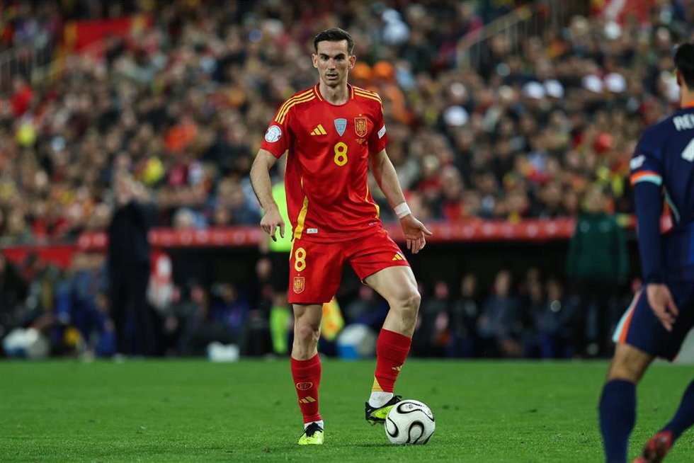 Archivo - El centrocampista de la selección española Fabián Ruiz.