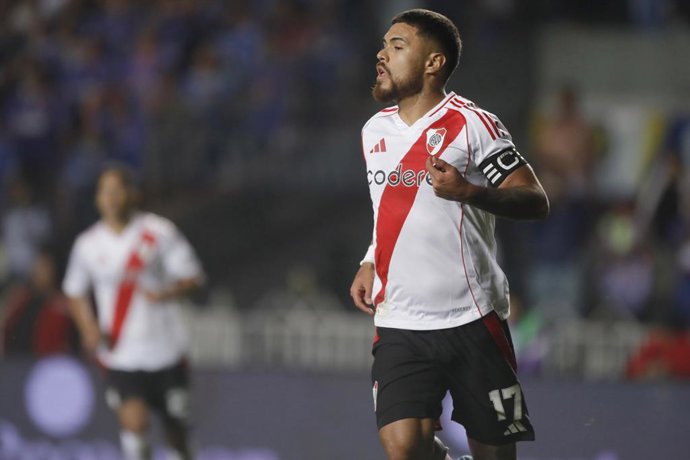Futbol, Universidad de Chile vs River Plate Desafio Trasandino 2025. El jugador de River Plate Paulo Diaz es fotografiado durante el partido amistoso disputado en el estadio Ester Roa de Concepcion, Chile. 17/01/2025 MarcoÊVazquez/Photosport  Football,
