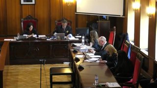 Juicio contra la acusada de asesinar a su bebé en Albacete abandonándolo en una papelera.