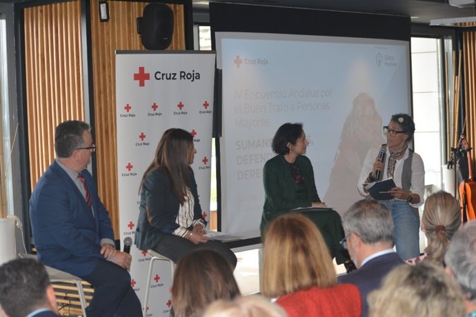 Encuentro de expertos en la defensa de los derechos de las personas mayores organizado por Cruz Roja. A 17 de noviembre en Sevilla.