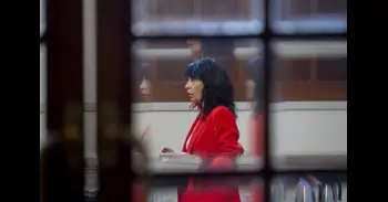 Redondo exige la rectificación o dimisión del alcalde de Alpedrete (Madrid) tras justificar el último asesinato machista