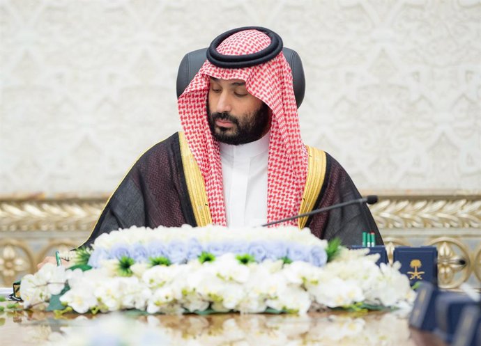 Archivo - August 12, 2025, Iraq, Iraq, Saudi Arabia: Saudi Crown Prince Mohammed bin Salman chairs a Saudi Cabinet meeting in Neom, Saudi Arabia, August 12, 2025