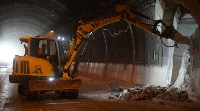 Obras del Túnel de la Rovira de Barcelona