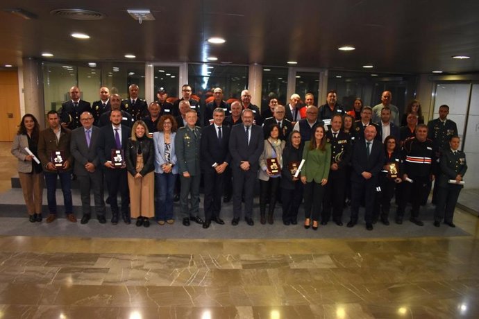 Acto institucional de entrega de medallas y placas a voluntarios y voluntarias de Protección de Castilla-La Mancha.