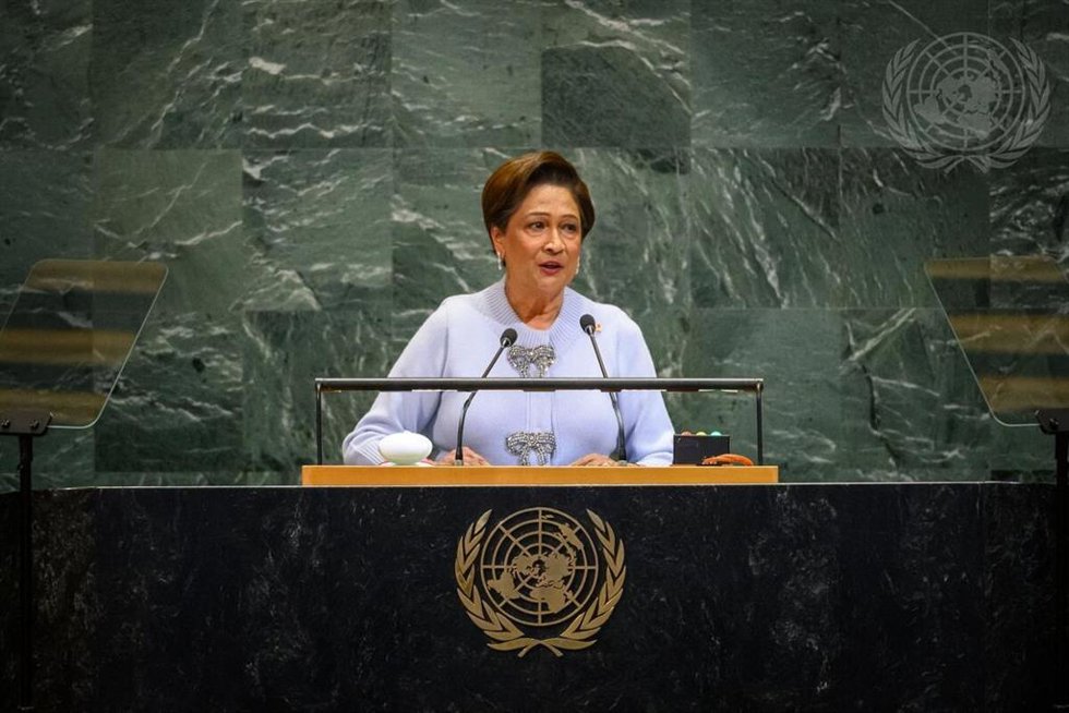 Archivo - La primera ministra de Trinidad y Tobago, Kamla Persad-Bissessar, comparece ante la Asamblea General de Naciones Unidas