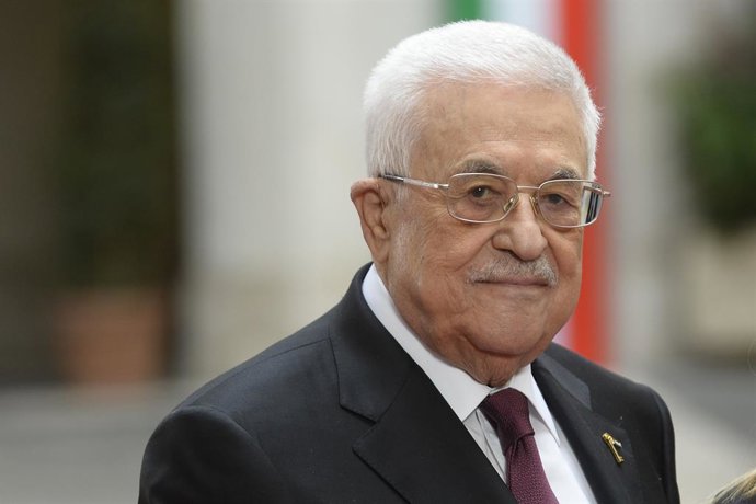 Roma, Itália, ITÁLIA: Roma, Palazzo Chigi: O primeiro-ministro recebe o presidente da Autoridade Nacional Palestina. Na foto, Mahmoud Abbas Abu Mazen.