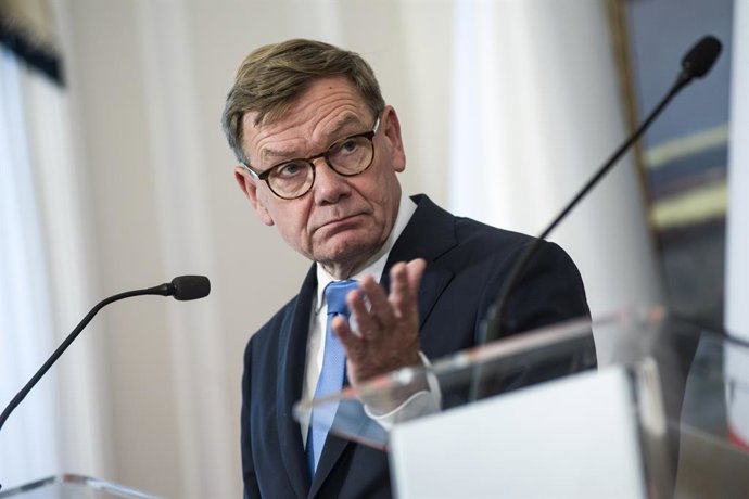 Archivo - Arquivo - 29 de setembro de 2025, Varsóvia, Voivodia da Masóvia, Polônia: O Ministro das Relações Exteriores da Alemanha, Johann Wadephul, fala em uma coletiva de imprensa no dia da reunião-quadro do Triângulo de Weimar. O ministro das Relações 