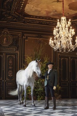 Archivo - Álvaro Domecq en la Real Escuela de Arte Ecuestre en una imagen de archivo.