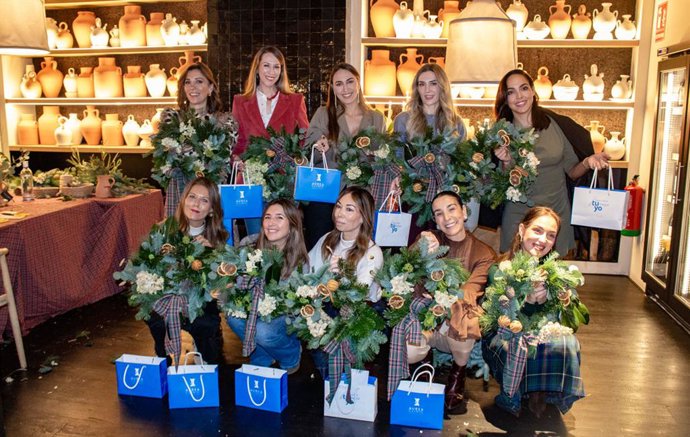 Dra Martínez Padilla e invitadas al Aurea XMas Glow