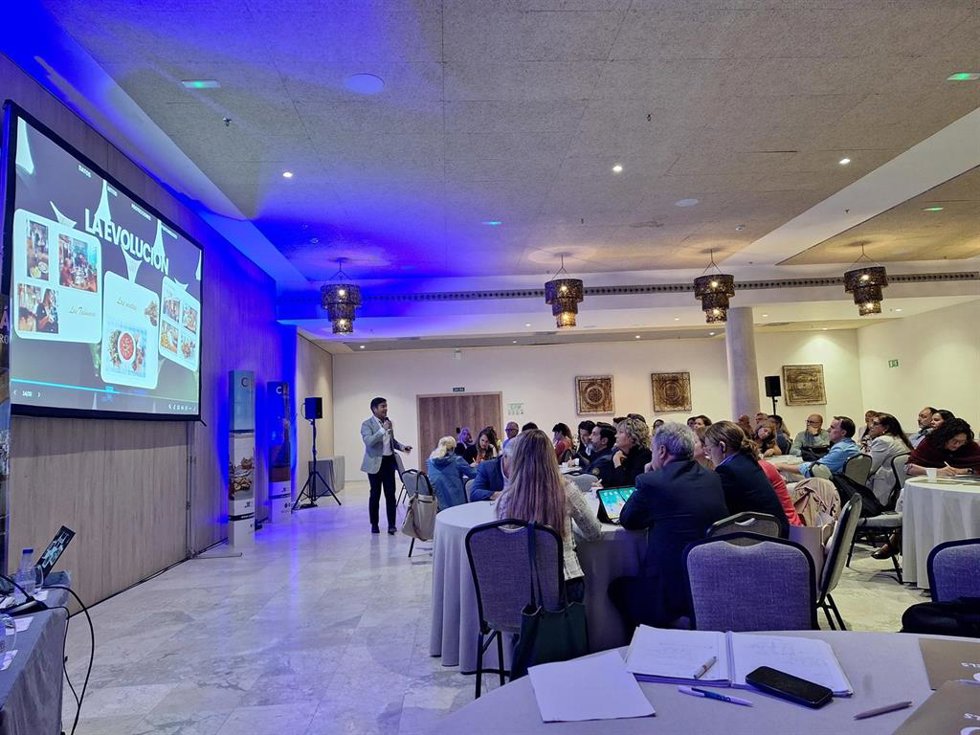 Celebración de una de las mesas sectoriales del Patronato de Turismo de la Diputación de Cádiz