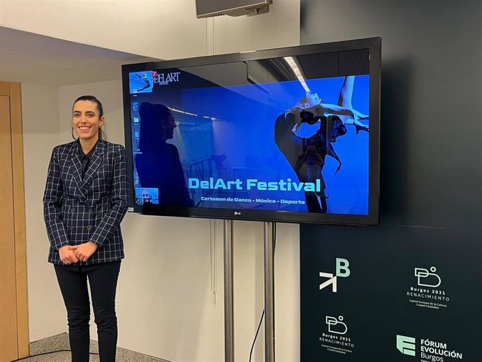 Ballesteros durante la presentación de las finales del festival DelArt.