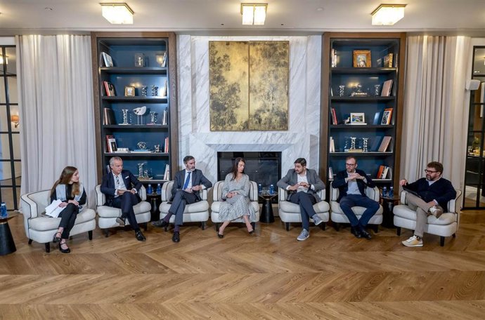 Celebración del foro Ejecución de Oportunidades ‘De la IAgen a la IA agéntica. Convertir la IA en una ventaja competitiva sostenible’, a 4 de noviembre de 2025, en Madrid (España).