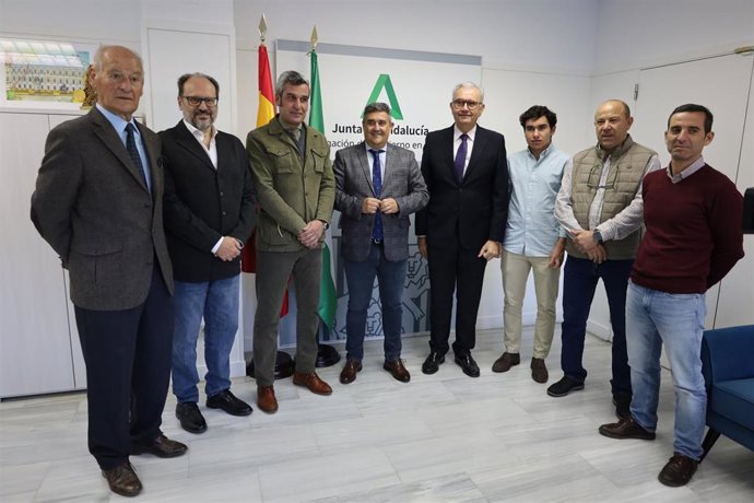 Jurado de los Premios Taurinos Provinciales 2025 en Huelva.