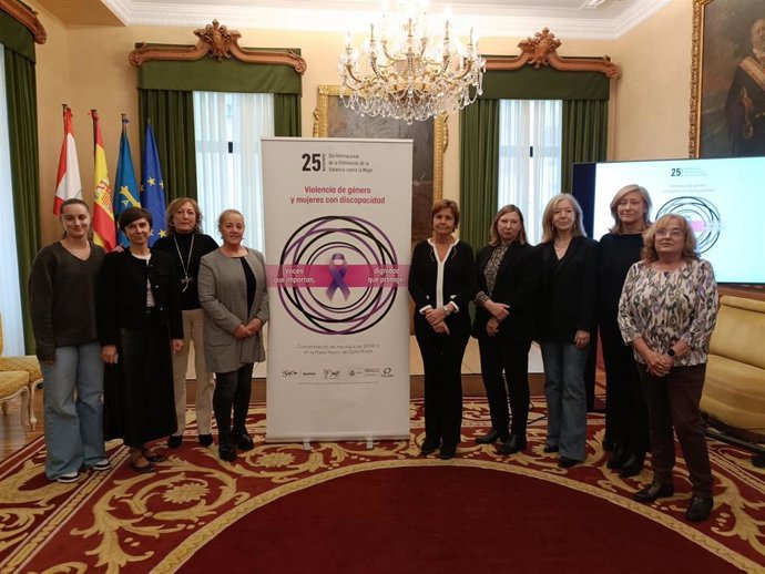 Presentación de los actos conmemorativos del Día Internacional de la Eliminación de la Violencia contra la Mujer en el Ayuntamiento de Gijón.