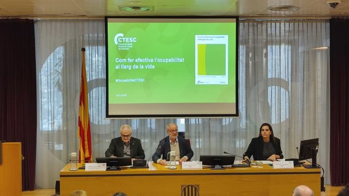 Ctesc defiende el empleo flexible a lo largo de la vida ante la transición verde, de IA y demográfica.