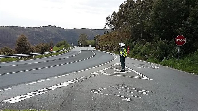 Archivo - Control de la Guardia Civil 