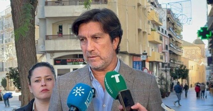 El portavoz de la Ejecutiva Provincial del PSOE onubense y parlamentario andaluz, Enrique Gaviño.