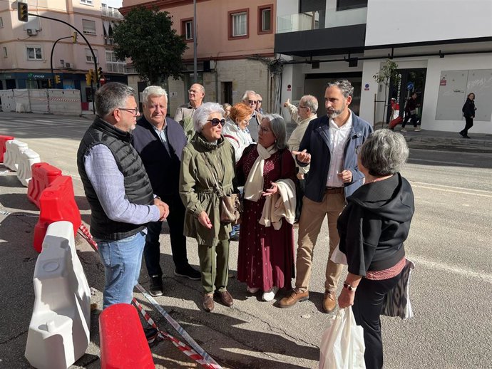 L portavoz socialista en el Ayuntamiento, Daniel Pérez, y los concejales Jorge Quero y Mari Carmen Sánchez.