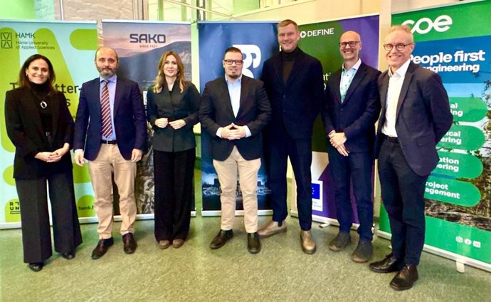 Reunión con Sako, fabricante finlandés de armas y municiones