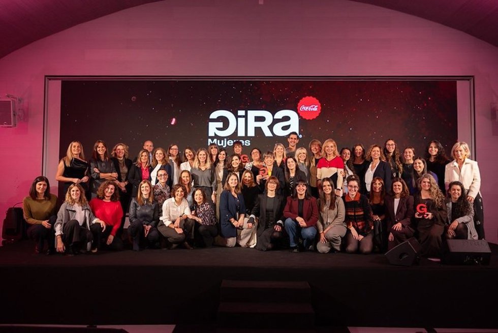 La IX edición de 'GIRA Mujeres' reconoce proyectos para reducir la brecha digital o reactivar viviendas rurales