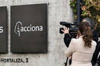 Acciona niega el pago de mordidas y suspende de sus funciones a los dos empleados investigados