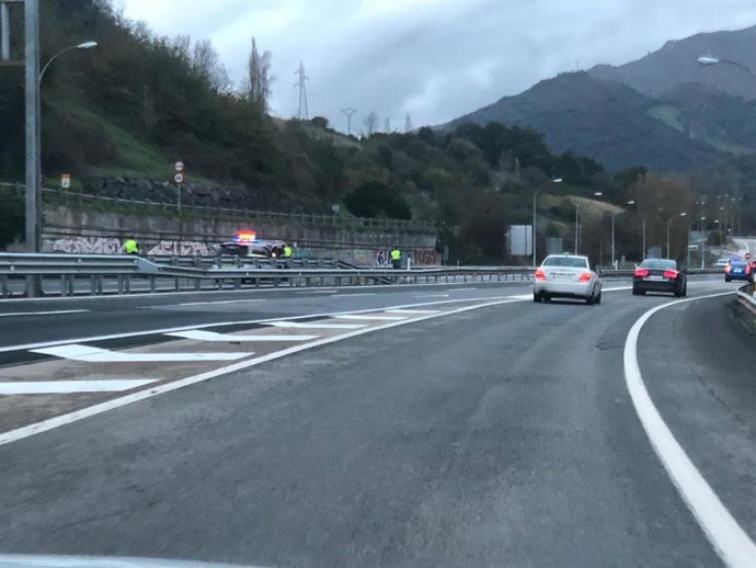 Archivo - Tráfico en la N-634