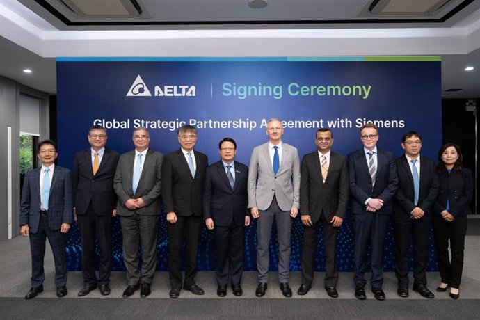 The Delta and Siemens Teams for the Global Strategic Partnership.