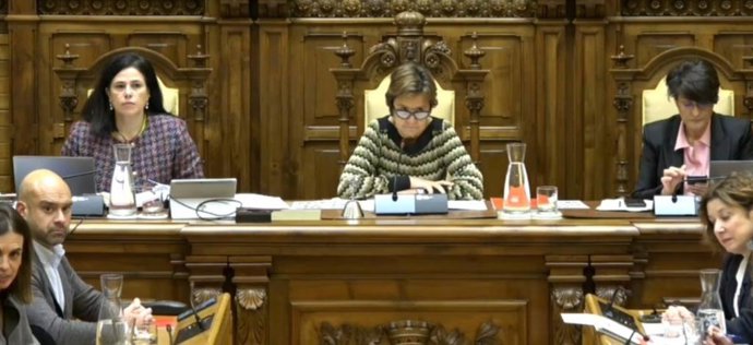 La alcaldesa de Gijón, Carmen Moriyón, preside el Pleno Municipal gijonés.