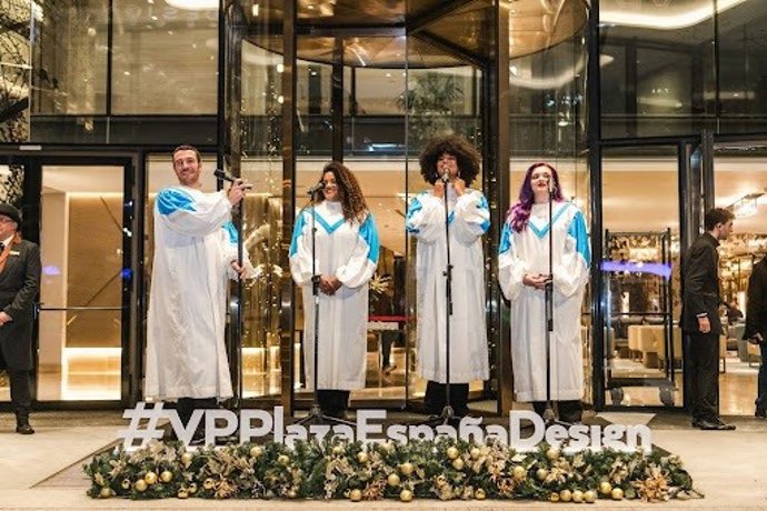 VP Plaza España Design 5* contará con un coro góspel que iluminará el atardecer desde Plaza España esta Navidad