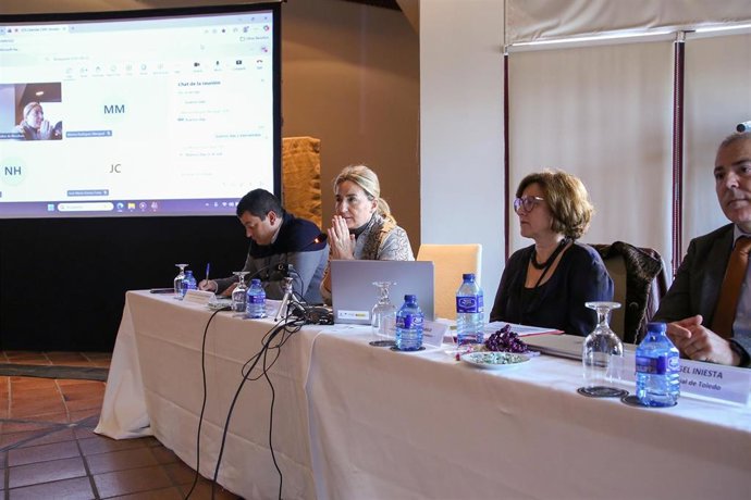 La delegada del Gobierno de España en Castilla-La Mancha inaugura las XXV Jornadas de Subdirectores/as de Prestaciones del Servicio Público de Empleo Estatal.