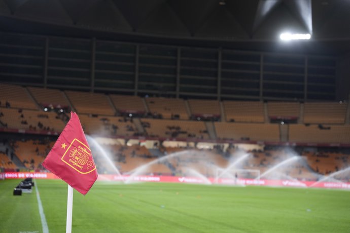 General view of the corner flag during the FIFA World Cup 2026 qualifier football match, Group E, played between Spain and Turkey at Estadio de La Cartuja on November 18, 2025 in Sevilla, Spain.