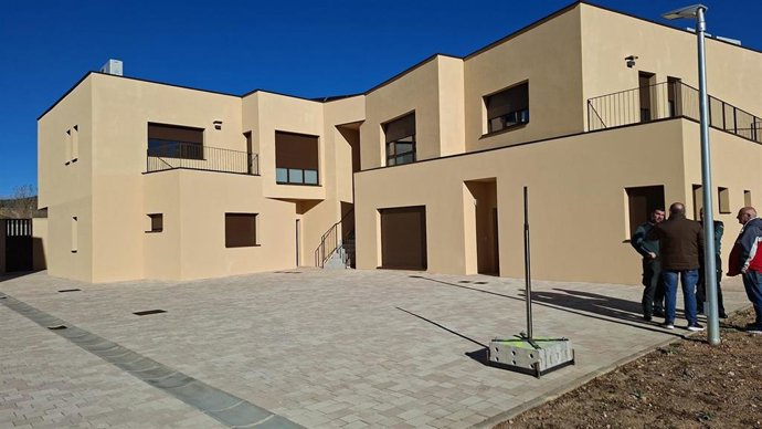 La obra del cuartel de Utrillas se licitó el año pasado por 3,2 millones de euros .