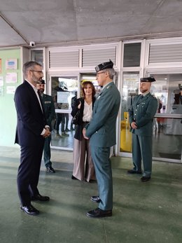 El coronel jefe de la Zona de la Guardia Civil de Murcia, Francisco Pulido; junto al delegado de Gobierno en la Región de Murcia, Francisco Lucas; y a la secretaría General de Educación y Formación Profesional de la CARM, Carmen María Zambrano