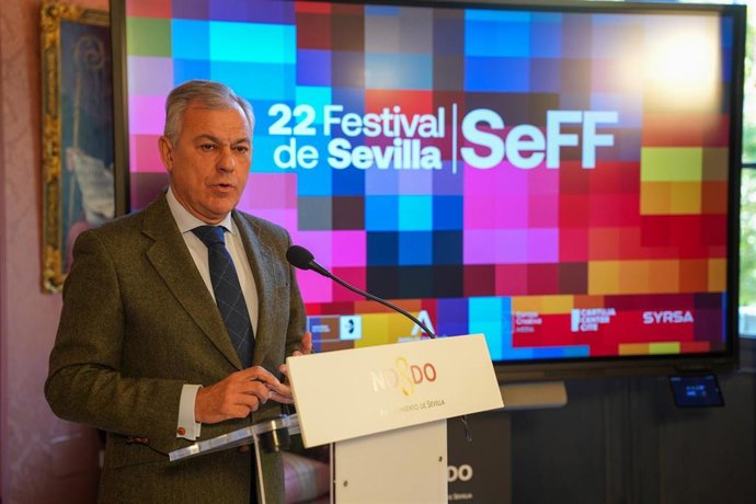 El alcalde de Sevilla, José Luis Sanz, hace balance del Festival de Cine Europeo.