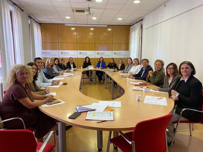 Reunión de constitución del Observatorio de la Infancia y la Adolescencia de Baleares