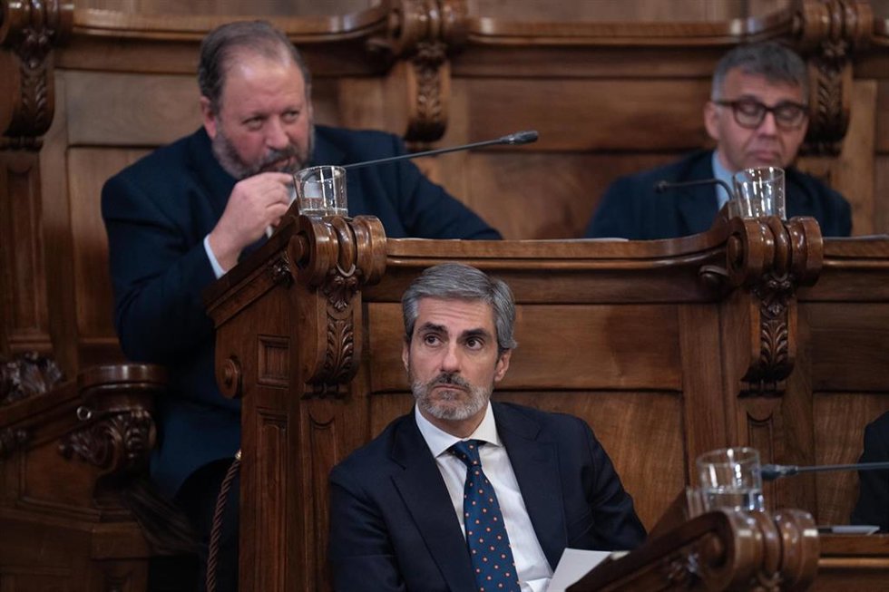 Archivo - El presidente de VOX en el Ayuntamiento de Barcelona, Gonzalo de Oro-Pulido.