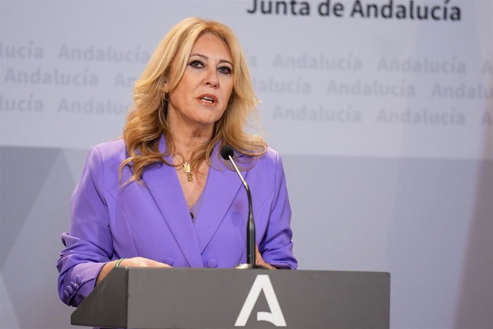 La consejera de Economía y portavoz del Gobierno andaluz, Carolina España, este miércoles en la rueda de prensa posterior a la reunión del Consejo de Gobierno. 