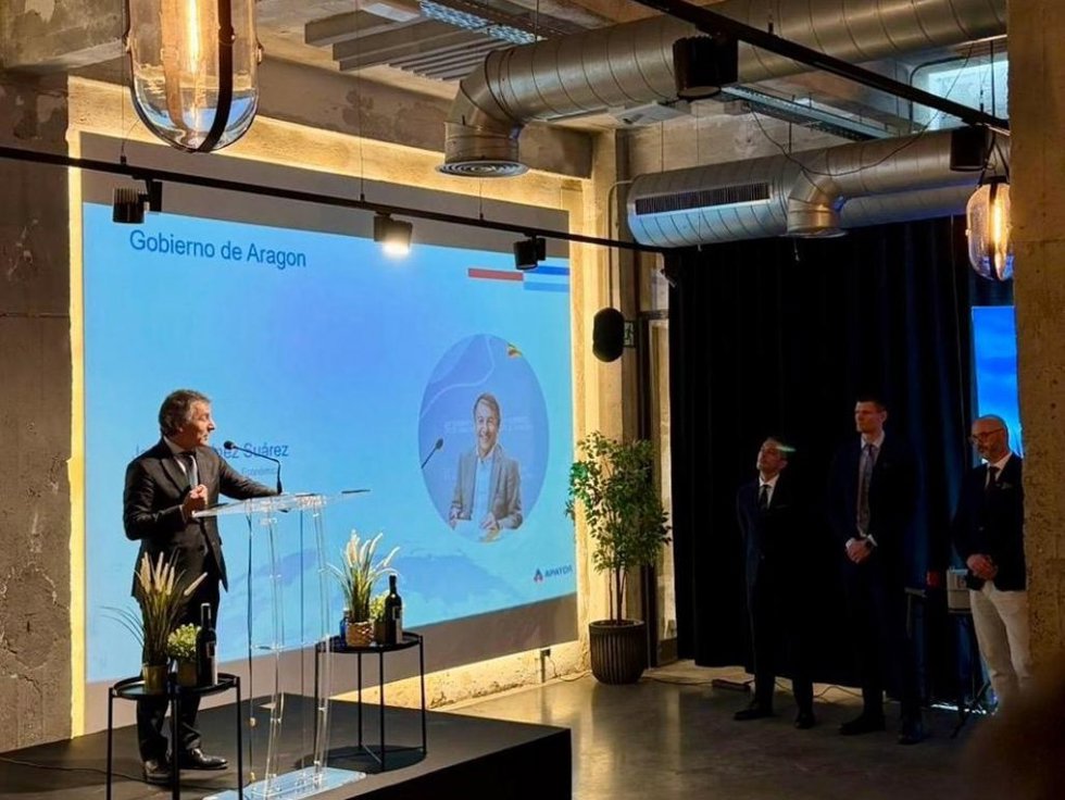 El director general de Política Económica del Gobierno de Aragón, Javier Martínez, ha participado en la presentación de Apator España.
