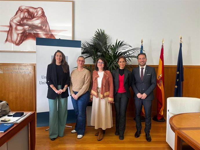 El Ayuntamiento de Alicante y la UA acuerdan "continuar impulsando" empleabilidad y emprendimiento