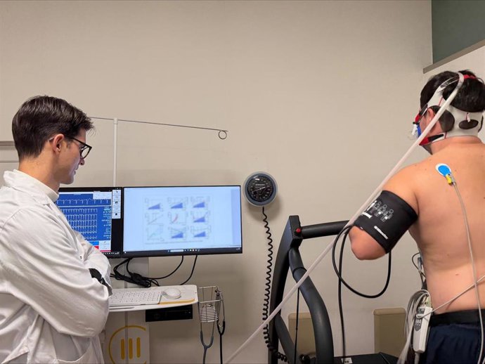 El cardiólogo del Hospital Quirónsalud Infanta Luisa de Sevilla, Carlos Bäzner.