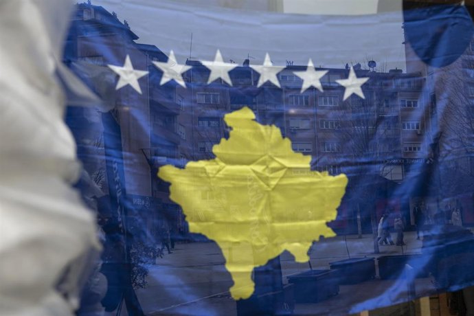 Archivo - Bandera de Kosovo (Archivo)