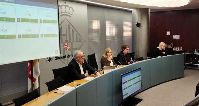 Jordi Valls durante la Comisión de Economía de este miércoles.