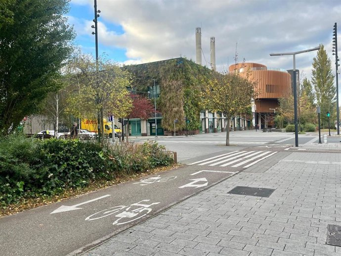 Entre el 1 de enero y el 11 de noviembre de 2025, los dos sensores ubicados en esta calle han registrado 873.542 desplazamientos en bicicleta o patinete