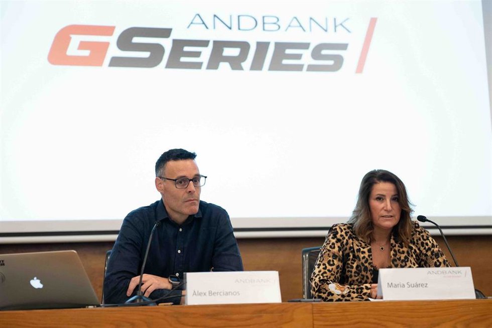 lex Bercianos y Maria Suárez